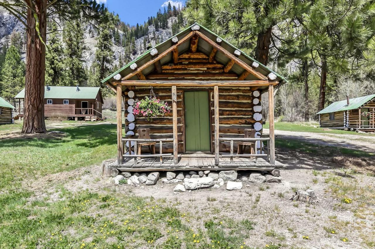 Sawtooth Lodge Stanley Extérieur photo
