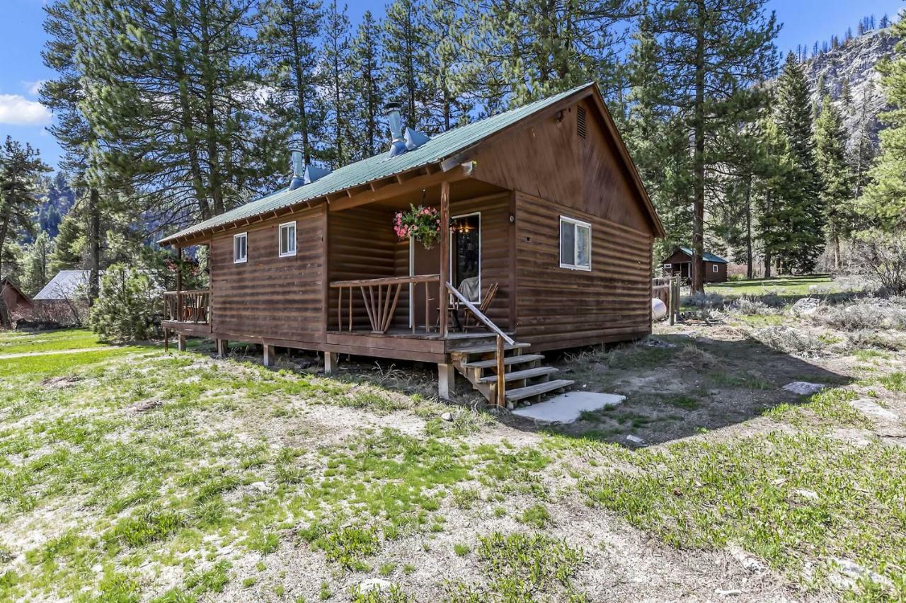 Sawtooth Lodge Stanley Extérieur photo
