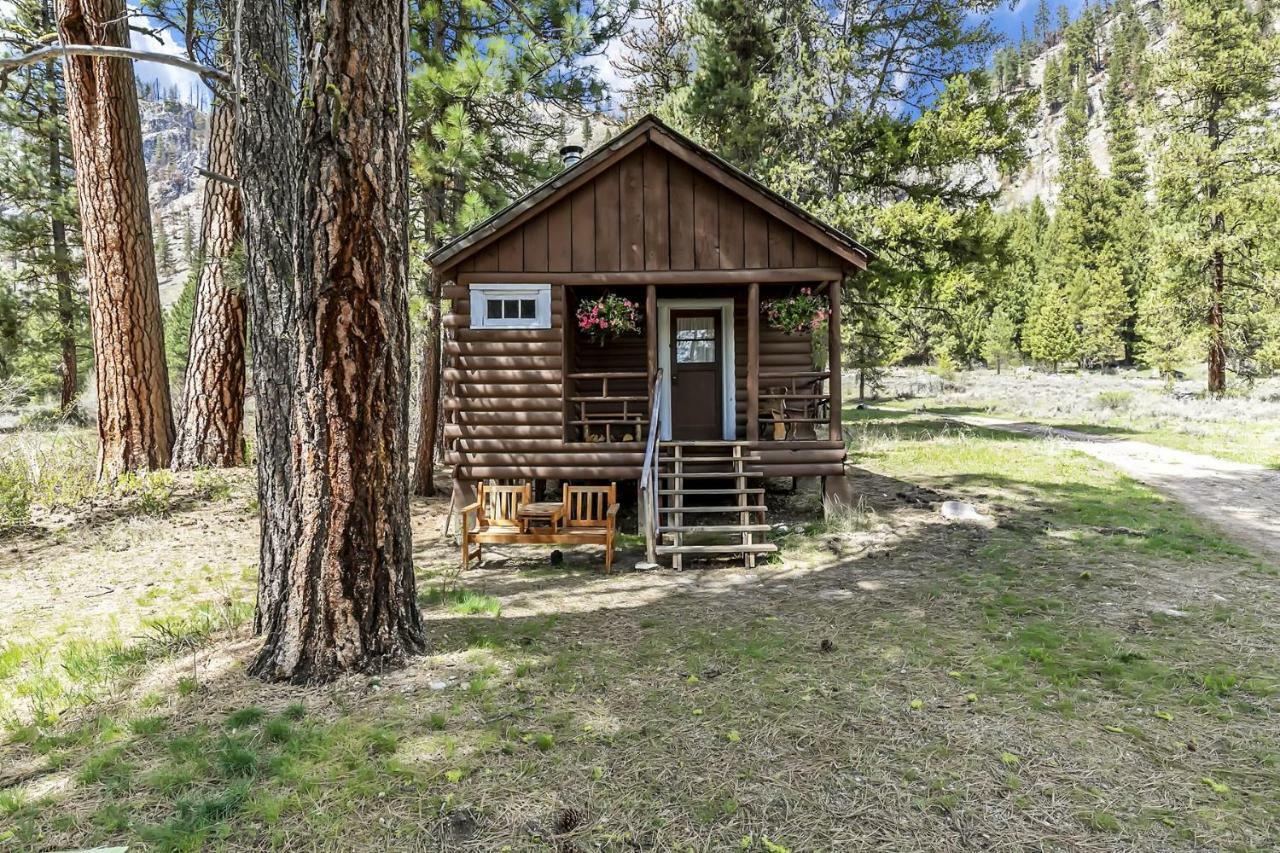 Sawtooth Lodge Stanley Extérieur photo