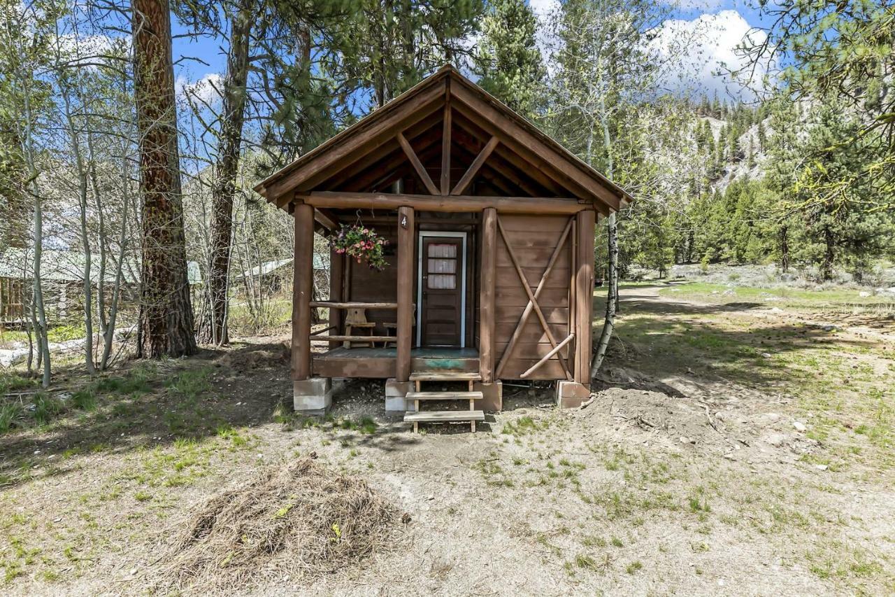 Sawtooth Lodge Stanley Extérieur photo